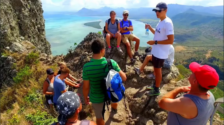 Le Morne Historic Mountain Picturesque Hike 4